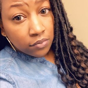 Meet your Posher, Ericka